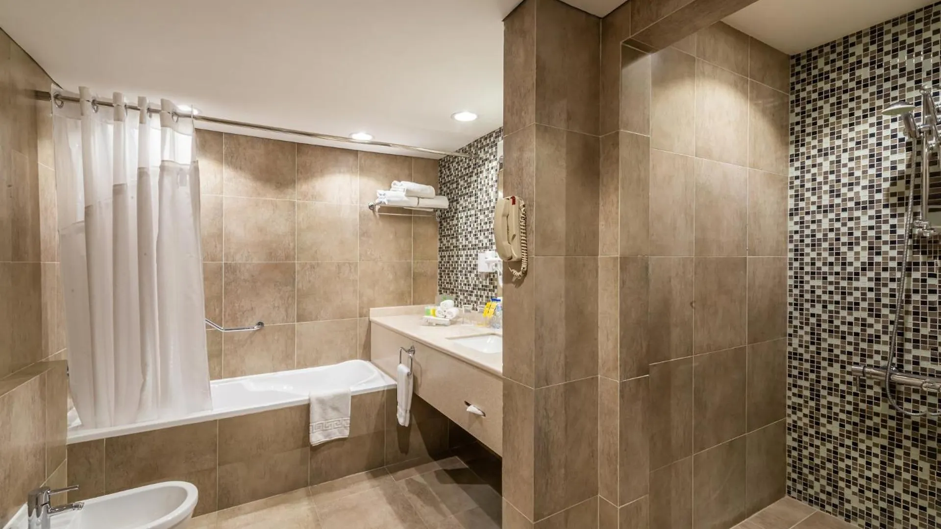 **** Hotel Holiday Inn Riyadh Al Qasr By Ihg Saudi Arabia