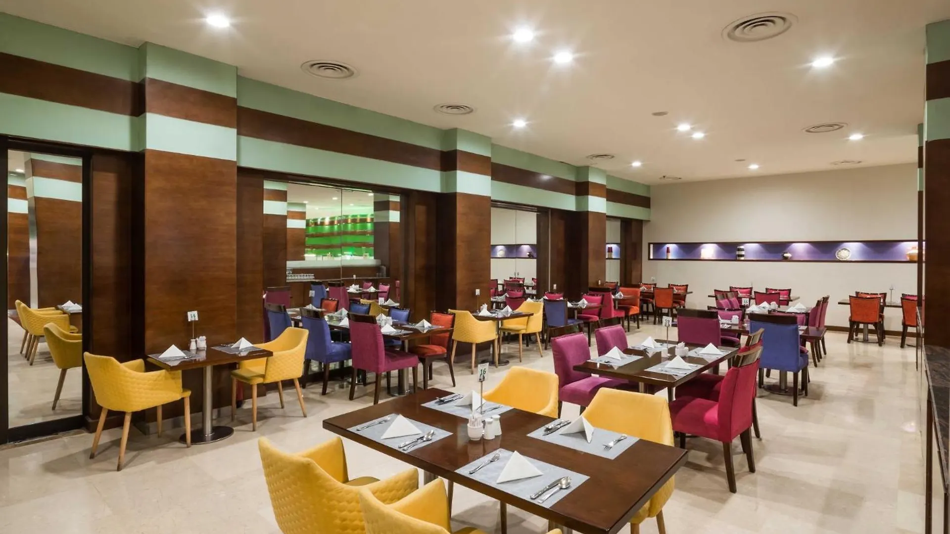 Holiday Inn Riyadh Al Qasr By Ihg Hotel